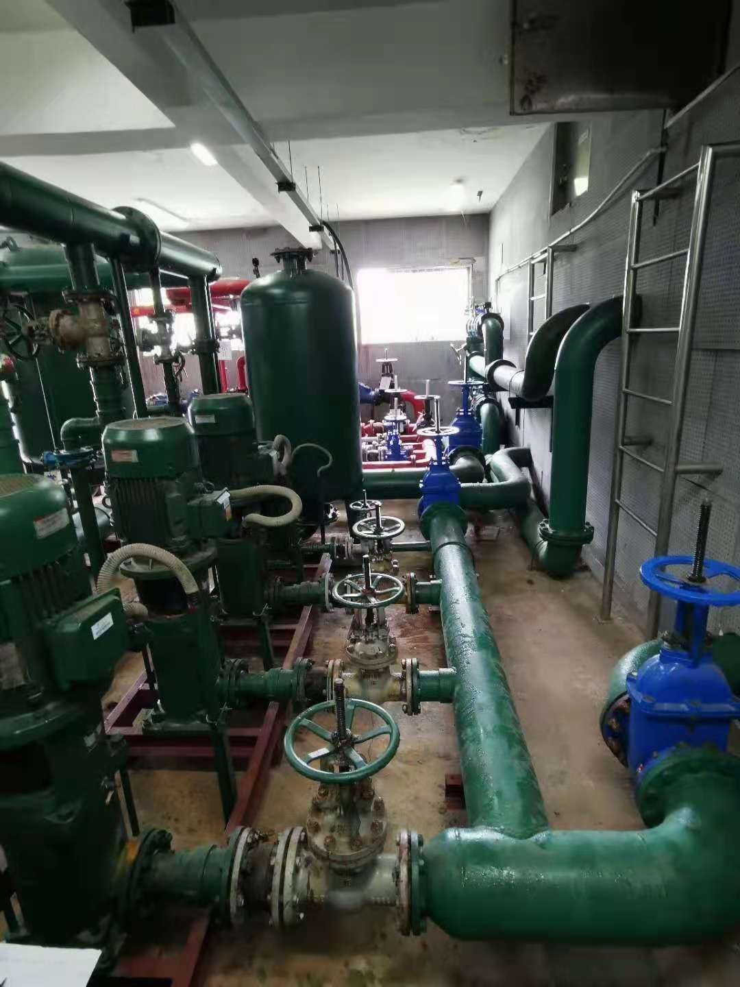 4上海华东理工大学生活水泵改造前