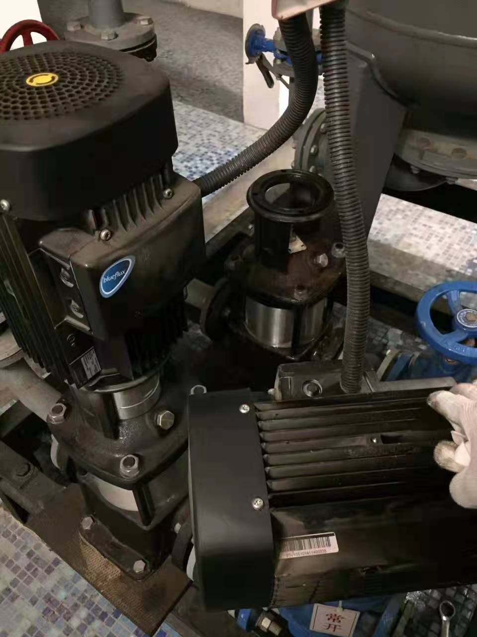格兰富CR泵现场更换机械密封