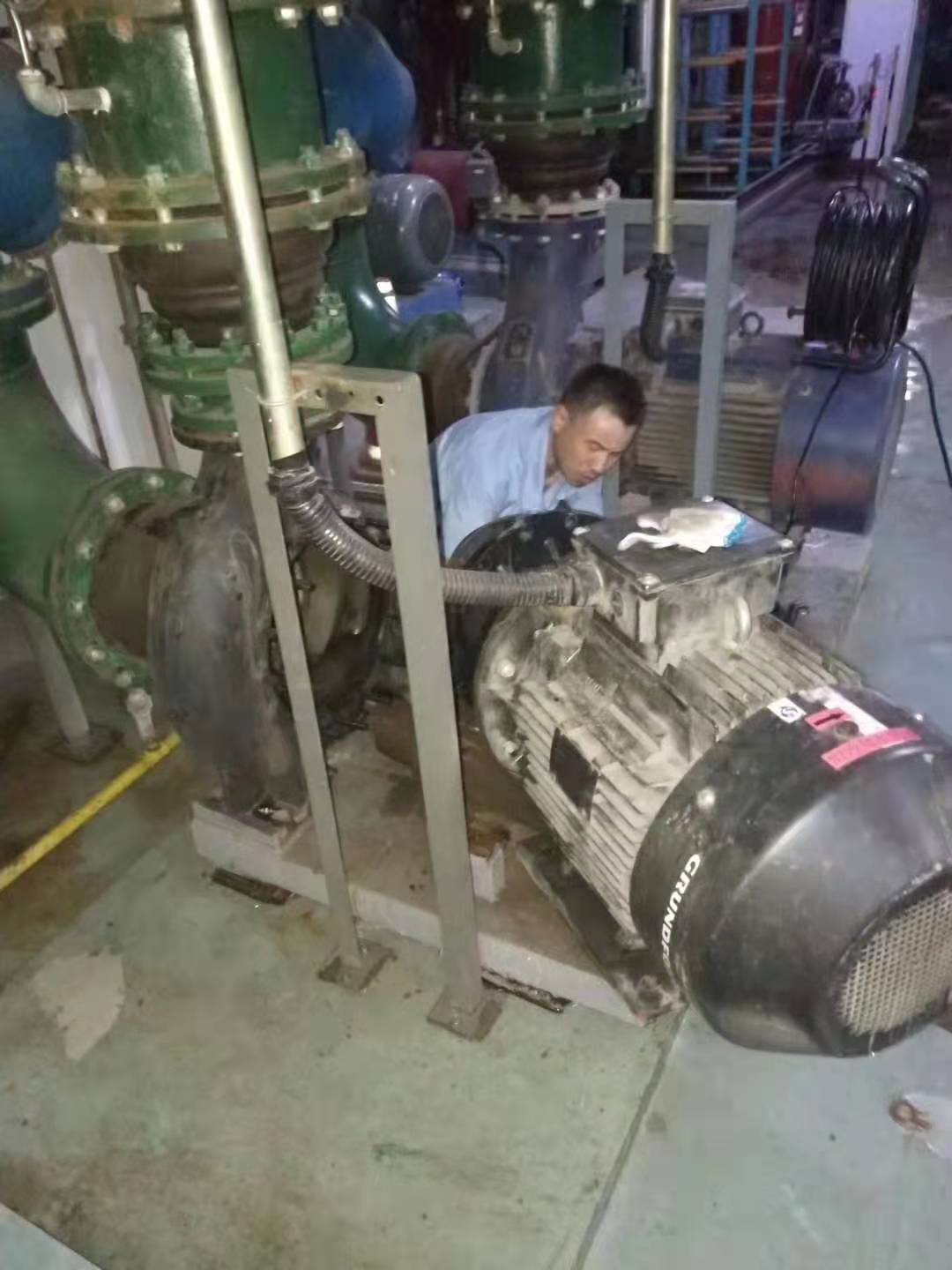 圣戈班格兰富空调泵维保