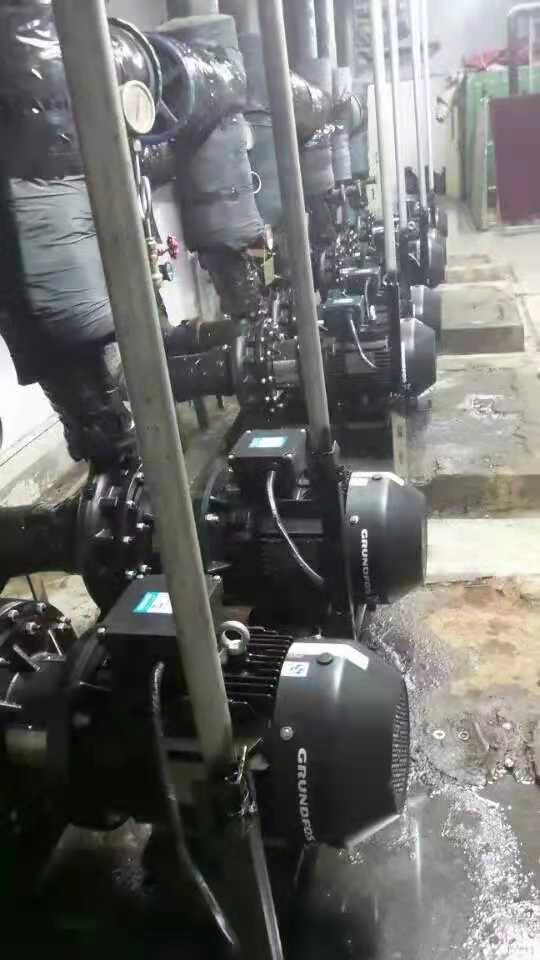 南京地税局空调泵改造后1