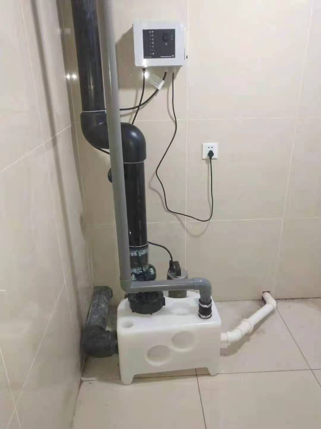 外高桥格兰富污水提升器安装
